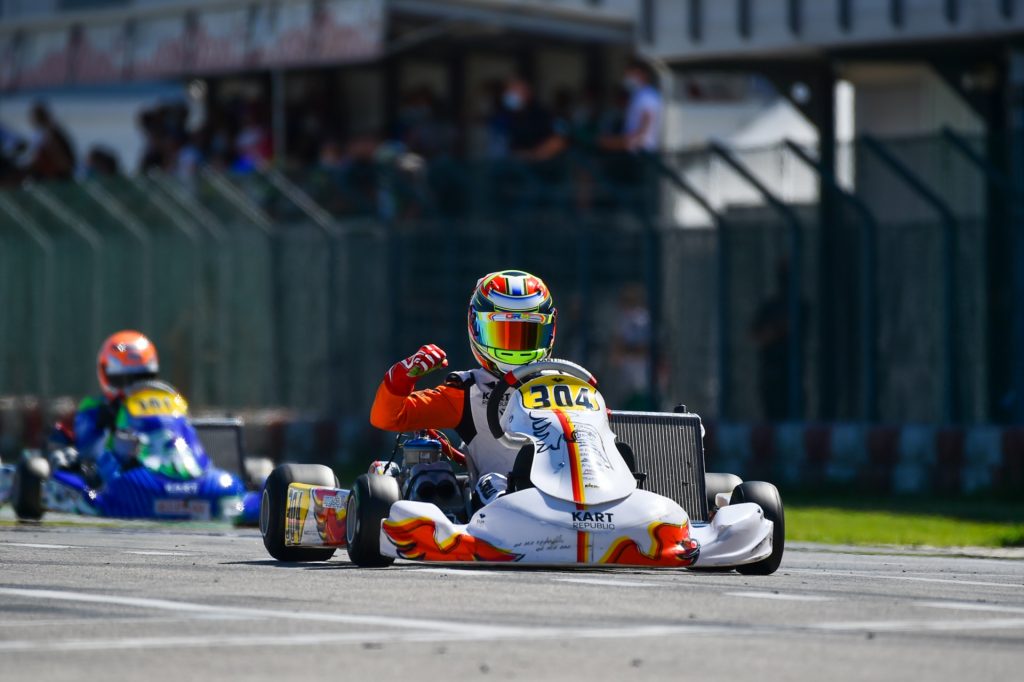 WSK Super Master Series – Rnd 3 / Junior: Lindblad for the win, Badoer and Pasiewicz on the podium